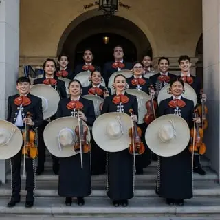 Portada de Mariachi Paredes