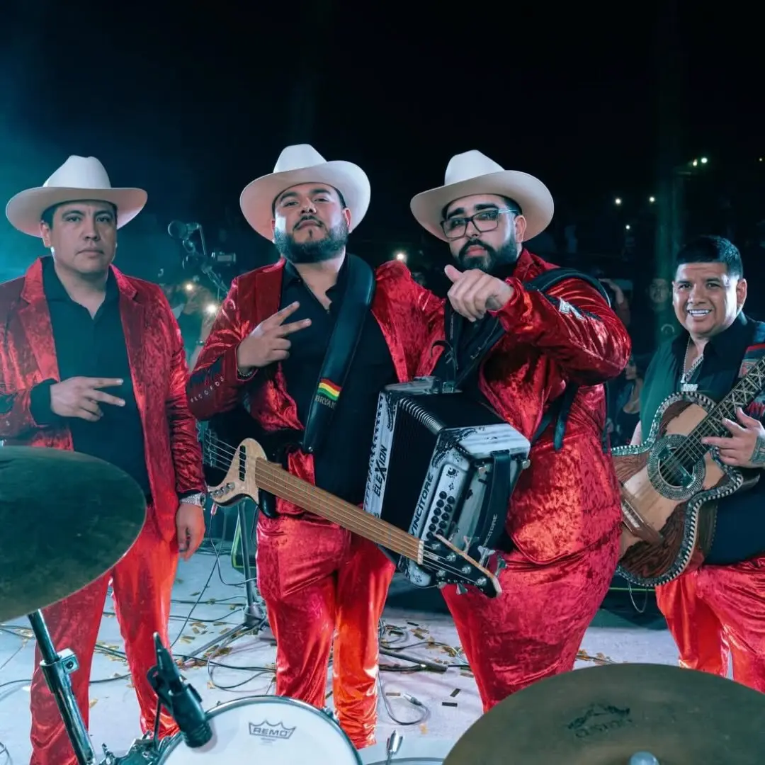 Portada de Grupo Elexion