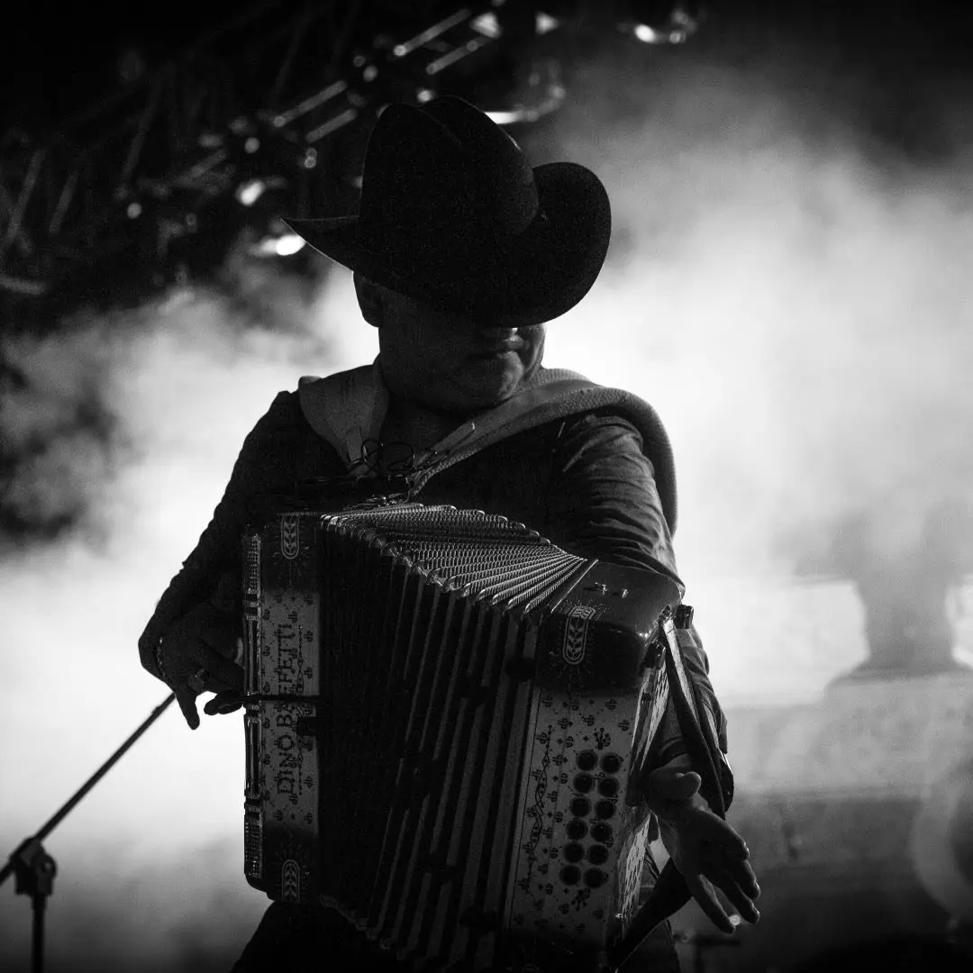 Portada de Dani Tapia