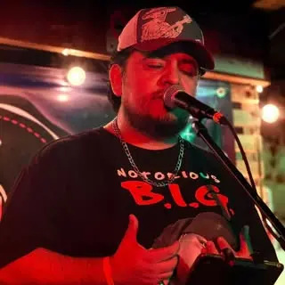 Portada de Manu Chavez