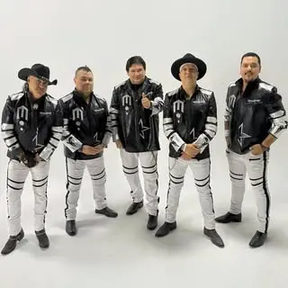 Portada de grupo Mandingo