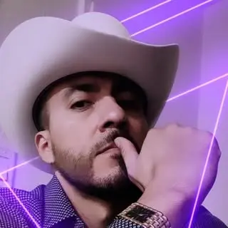 Portada de Grupo Alto Nivel