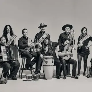 Portada de orquestra pacífico tropical