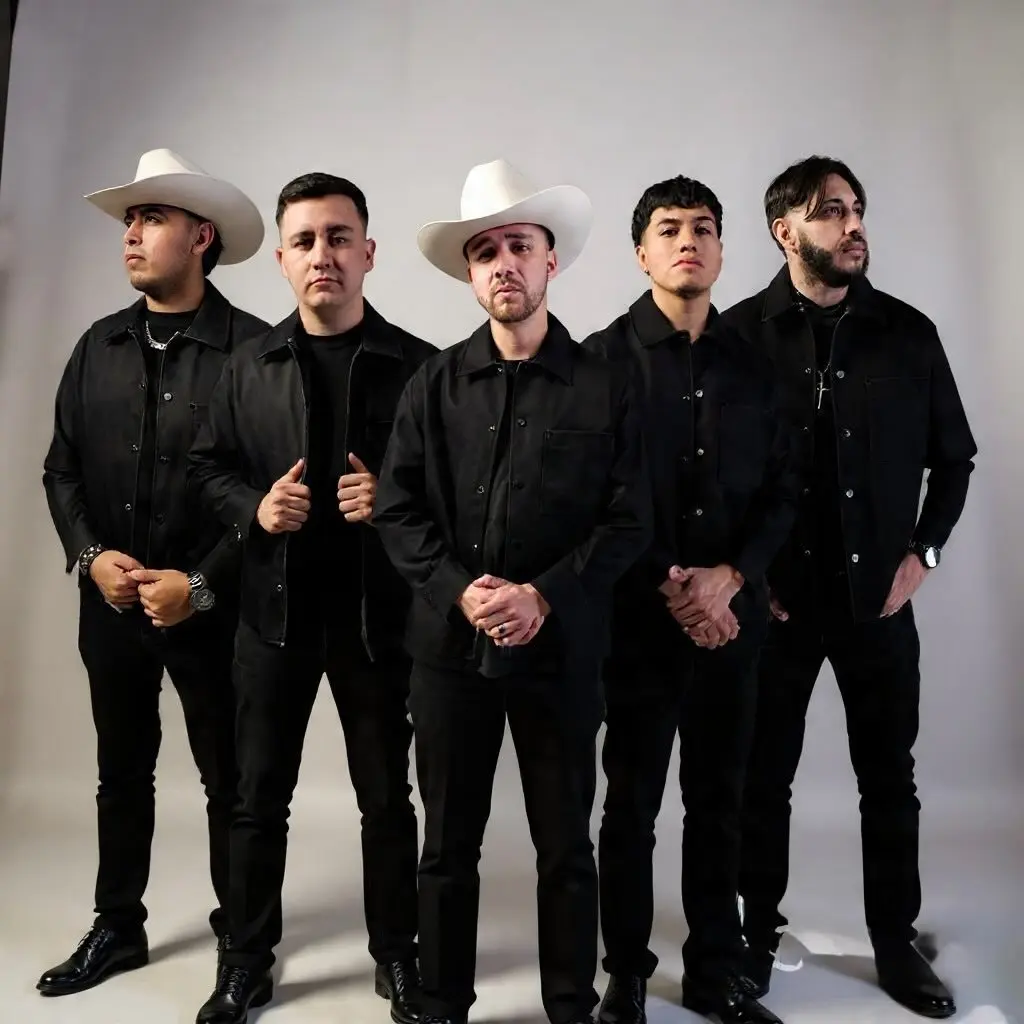 Portada de El Nuevo Ejemplo | Norteño Banda | Regional Mexicano