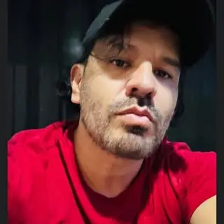 Portada de Menny Herrera