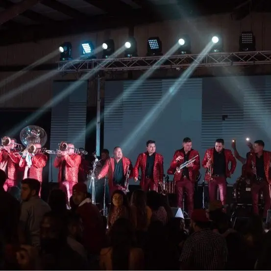 banda la GRANDE DEL SUR